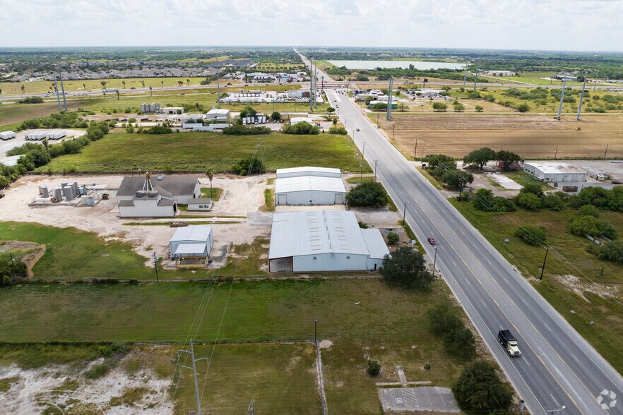 More Photos Of 501 E Monte Cristo Rd, Edinburg Flex For Sale