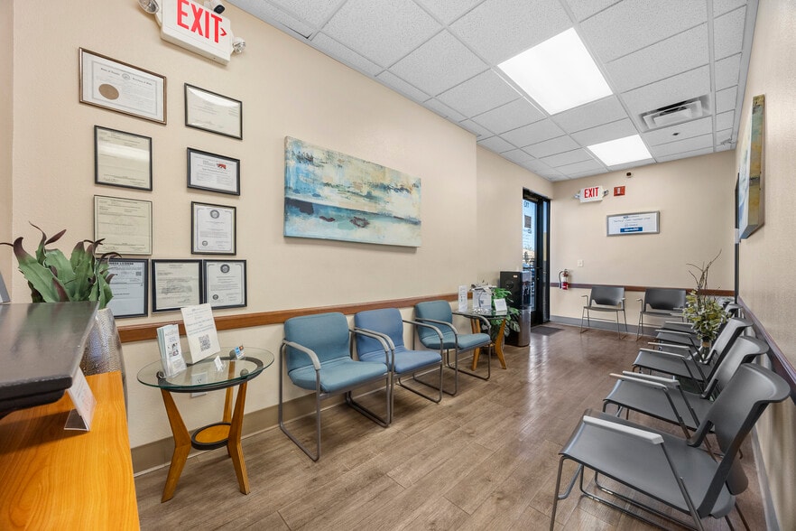 More Photos Of 9187 W Flamingo Rd, Las Vegas Medical For Sale