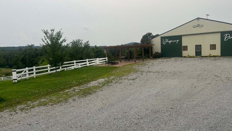 More Photos Of 1504 Smith Township State Rd, Burgettstown Flex For Lease