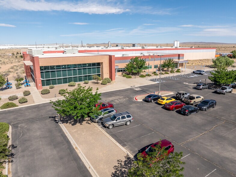 More Photos Of 1300 Desert Willow Rd, Los Lunas Manufacturing For Sale