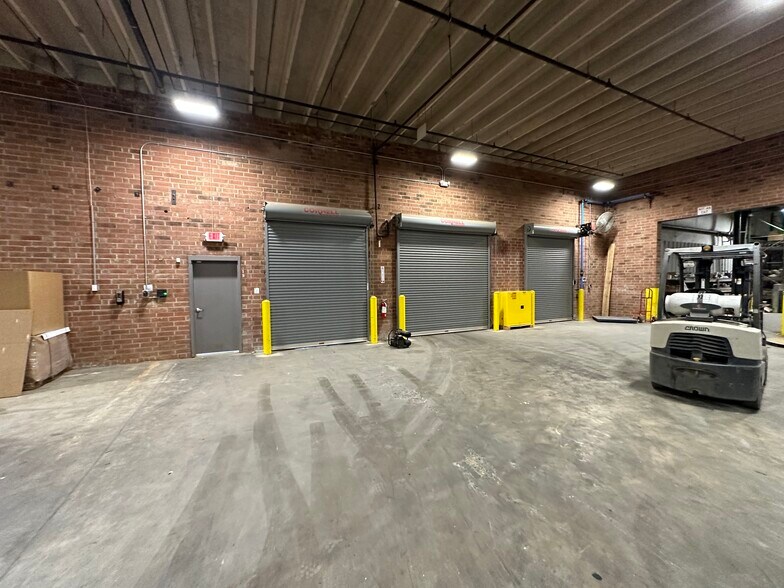 More Photos Of 119 Metrolina Dr, Shelby Manufacturing For Sale