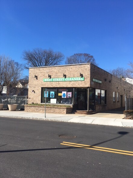 Primary Photo Of 98 West St, Englewood General Retail For Sale