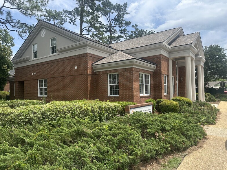 Primary Photo Of 3006 N Patterson St, Valdosta Office For Sale