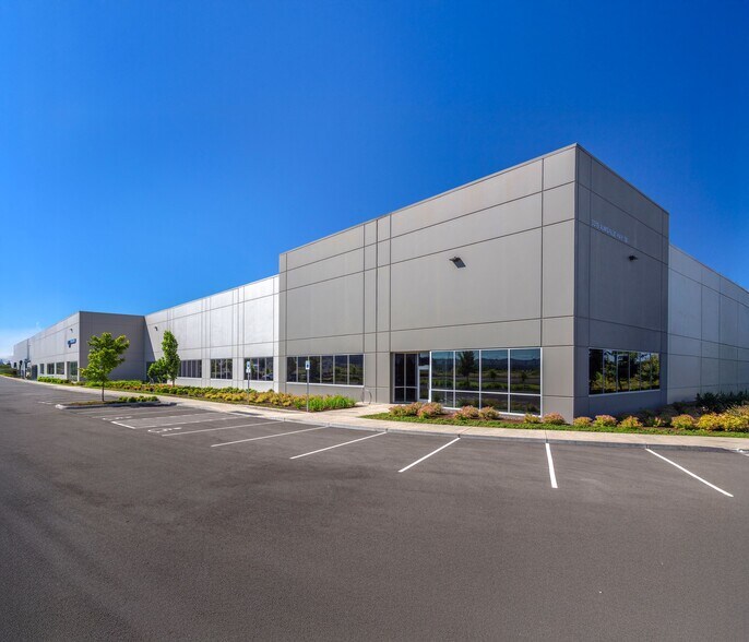 More Photos Of 3315 Aumsville Hwy SE, Salem Warehouse For Lease