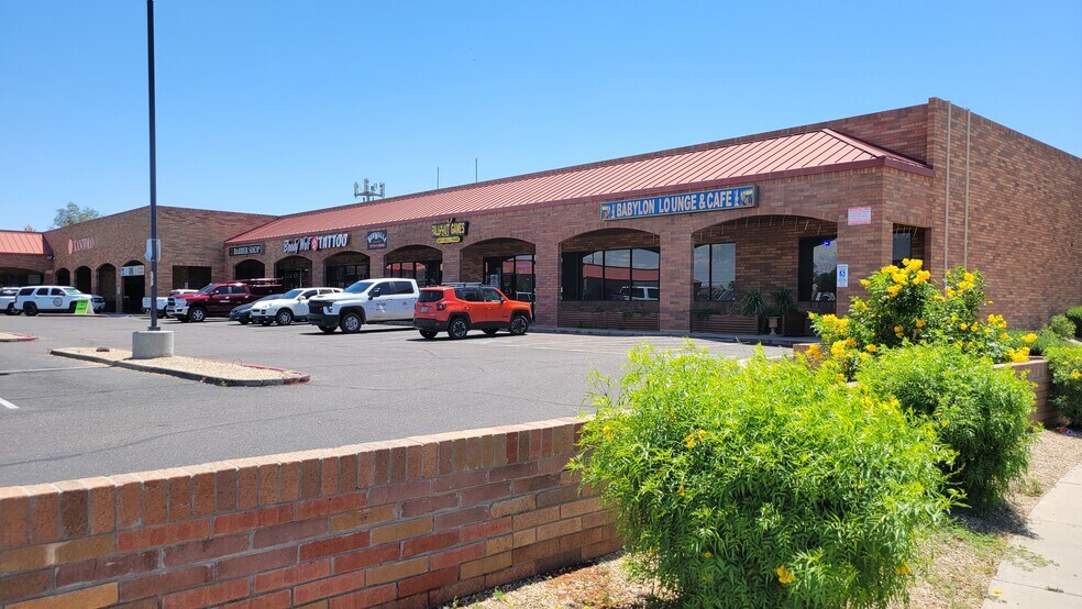 More Photos Of 4139 W Bell Rd, Phoenix Storefront For Sale