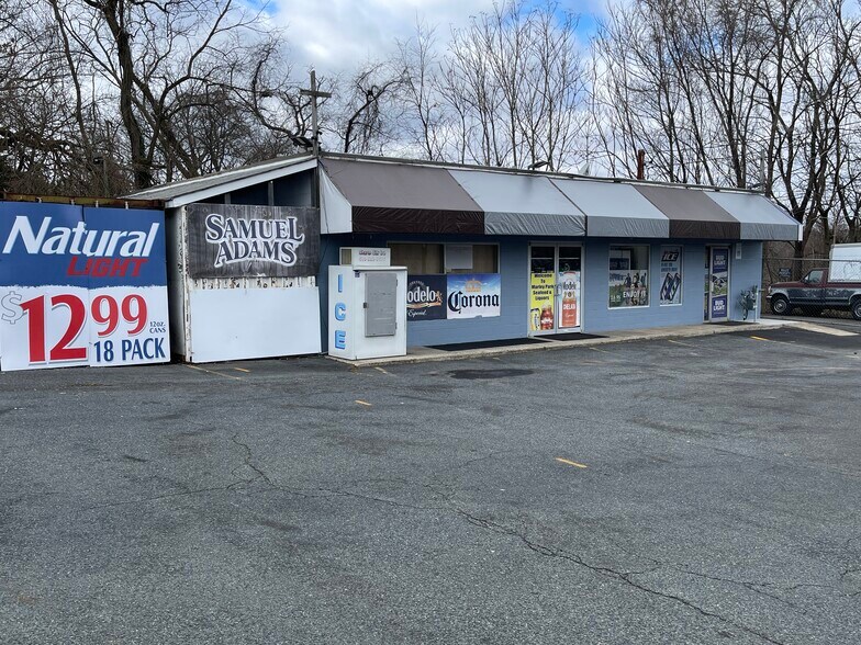 More Photos Of 7680 Baltimore Annapolis Blvd, Glen Burnie General Retail For Sale