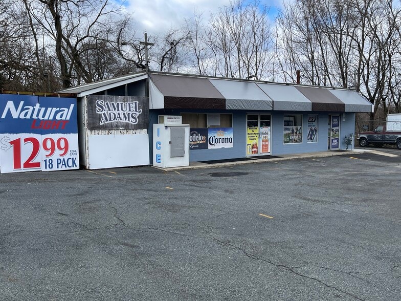More Photos Of 7680 Baltimore Annapolis Blvd, Glen Burnie General Retail For Lease