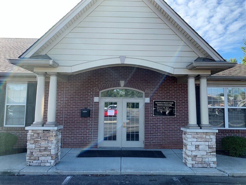 More Photos Of 8231 Cornell Rd, Cincinnati Medical For Sale