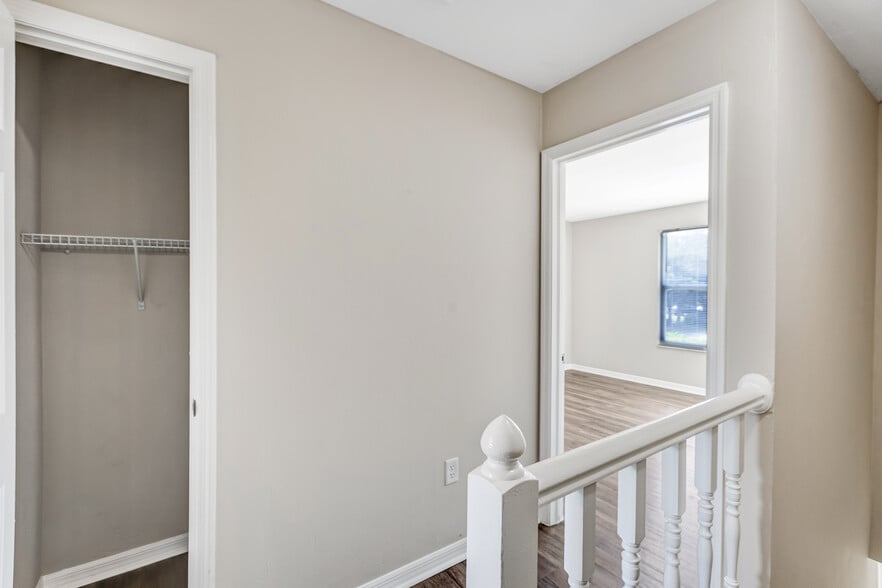 More Photos Of 6240 Rattlesnake Hammock Rd, Naples Apartments For Sale