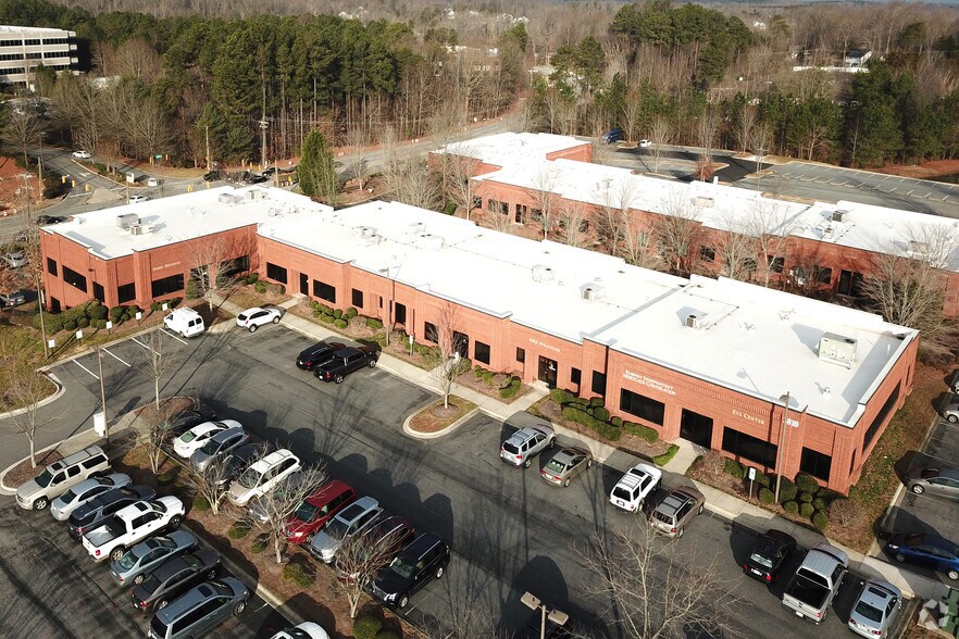 More Photos Of 3810 N Elm St, Greensboro Medical For Lease