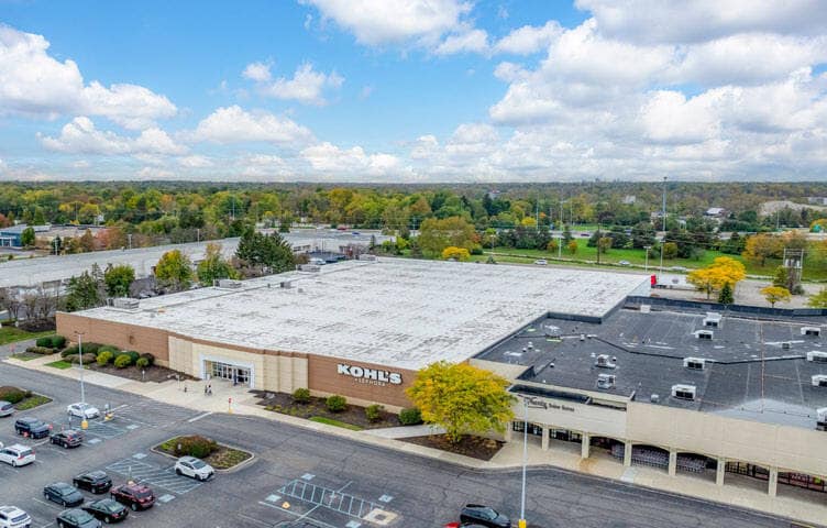 More Photos Of 133 Huber Village Blvd, Westerville Department Store For Sale