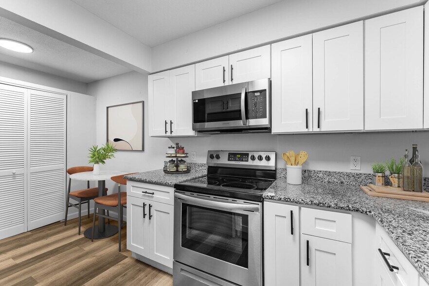 More Photos Of , Granite City Unknown For Sale