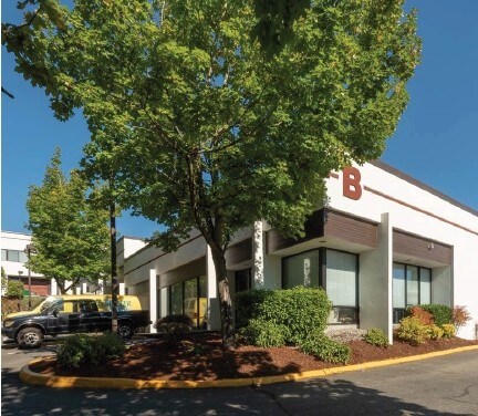 More Photos Of 18352-18378 Redmond Fall City Rd, Redmond Unknown For Lease