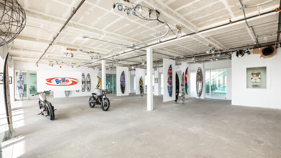 More Photos Of 24903 Pacific Coast Hwy, Malibu Office For Lease