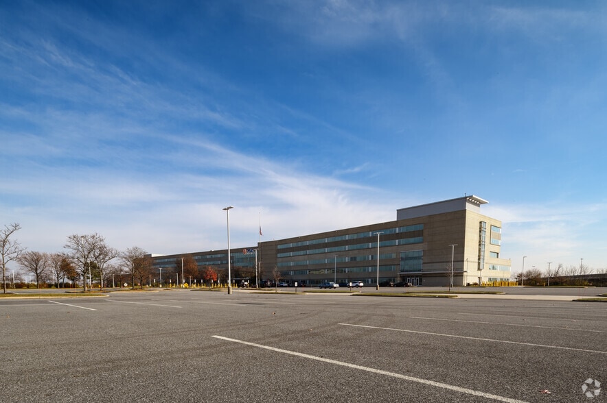 More Photos Of 8800 Tinicum Blvd, Philadelphia Office For Lease