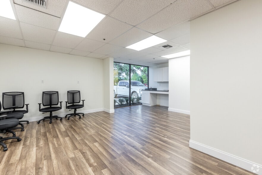 More Photos Of 853 State Road 436, Casselberry Office For Lease