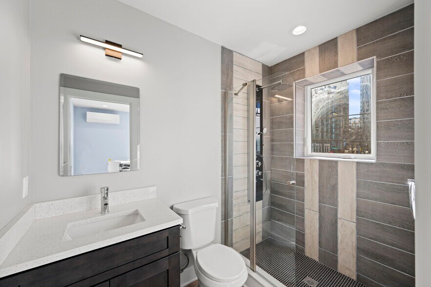 More Photos Of 4535 Avondale St, Bethesda Apartments For Sale
