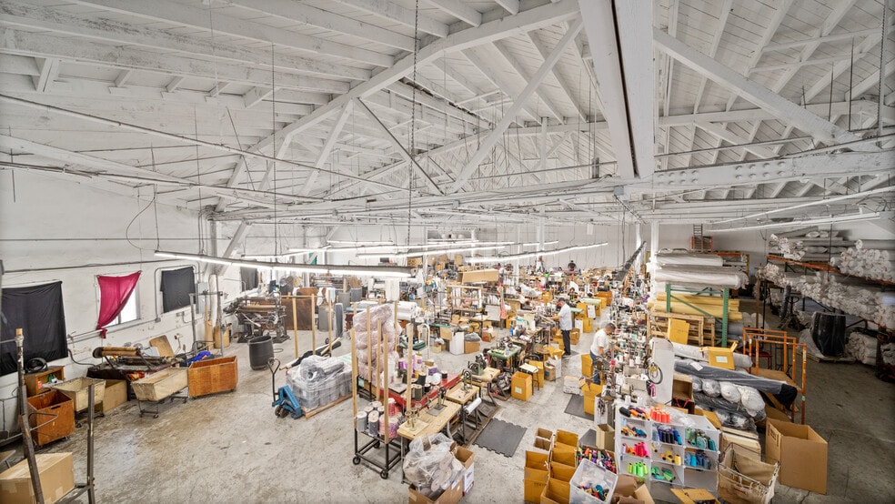 More Photos Of 3312 E Pico Blvd, Los Angeles Warehouse For Sale