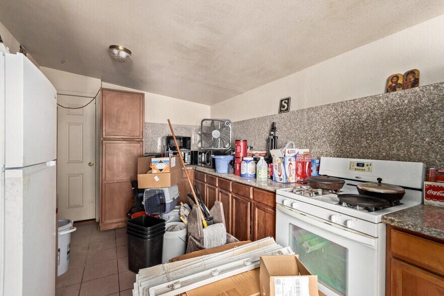 More Photos Of 8008 E Main St, Mesa Hotel For Sale