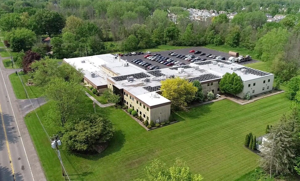 Primary Photo Of 7290 Nash Rd, North Tonawanda Showroom For Sale