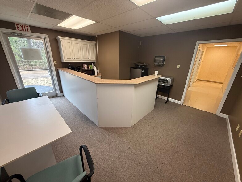 More Photos Of 1423 Palmetto Rd, Tupelo Healthcare For Sale