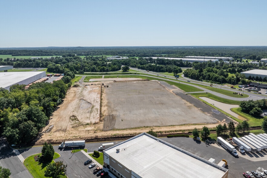 More Photos Of 597 Rancocas Rd, Westampton Warehouse For Lease