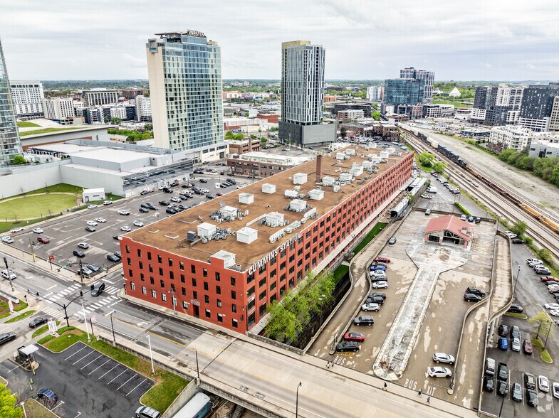 More Photos Of 209 10th Ave S, Nashville Coworking Space