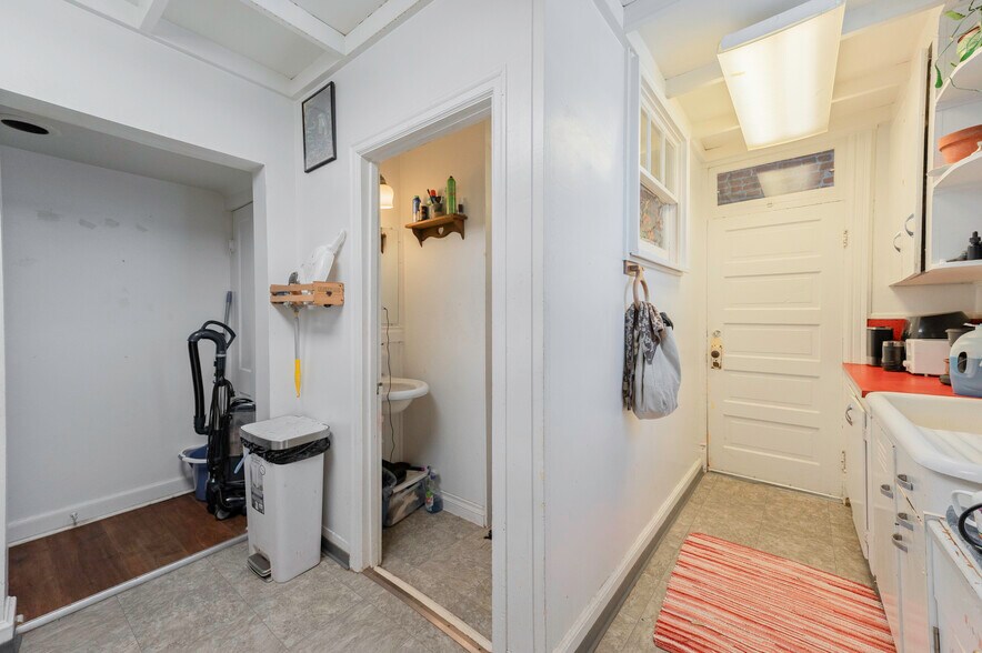 More Photos Of 504 Breckenridge St, Helena Apartments For Sale