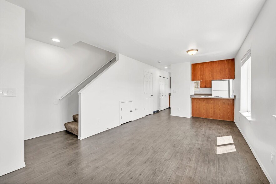 More Photos Of 1901-1943 SE 122nd Ave, Portland Apartments For Sale