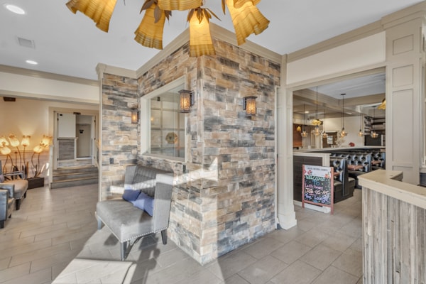 More Photos Of 33 S Carolina St, Hartwell Restaurant For Sale