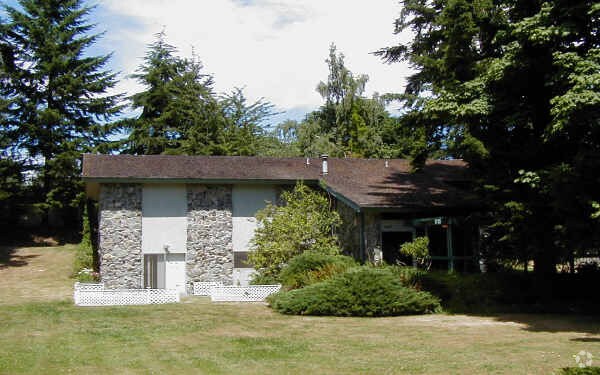 Primary Photo Of 9822 SW Gorsuch Rd, Vashon Flex For Sale