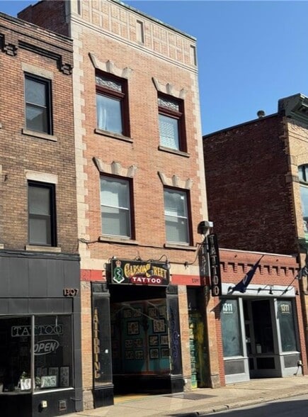 More Photos Of 1309 E Carson St, Pittsburgh Storefront Retail Residential For Sale