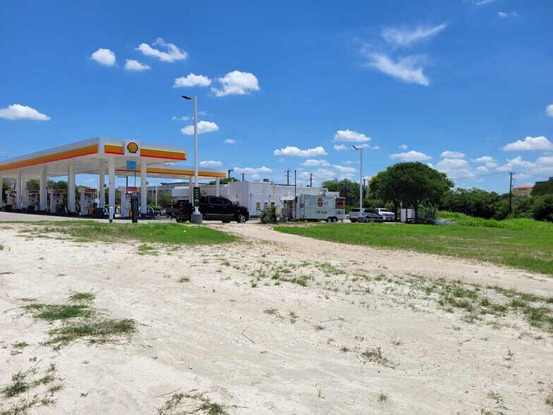 More Photos Of 4020 Medical Dr & Horizon Hill Blvd, San Antonio Land For Sale