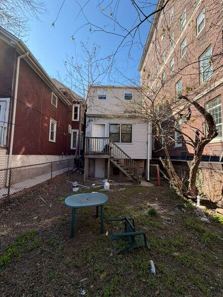 More Photos Of 650 Bergen Ave, Jersey City Medical For Lease