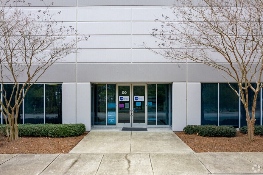 More Photos Of 2700 Perimeter Park Dr, Morrisville Light Distribution For Lease