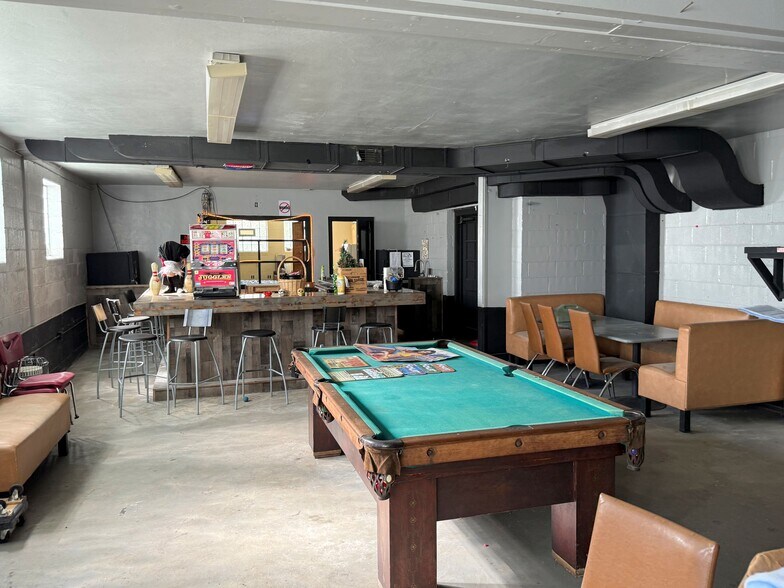 More Photos Of 720 E River St, Elyria Religious Facility For Sale