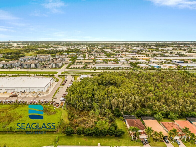 More Photos Of 3890 Veronica S Shoemaker Blvd, Fort Myers Warehouse For Sale