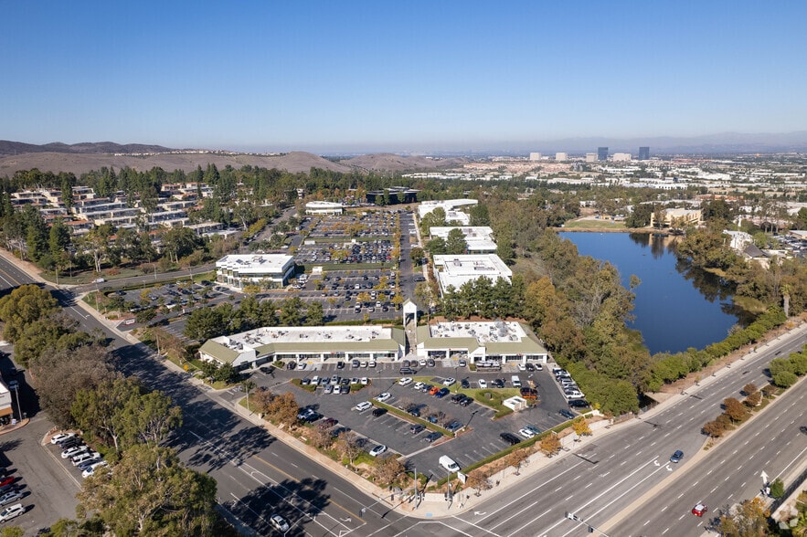 More Photos Of 24401 Ridge Route Dr, Laguna Hills General Retail For Lease