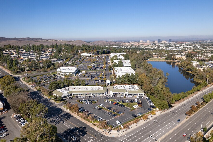 More Photos Of 24401 Ridge Route Dr, Laguna Hills Unknown For Lease