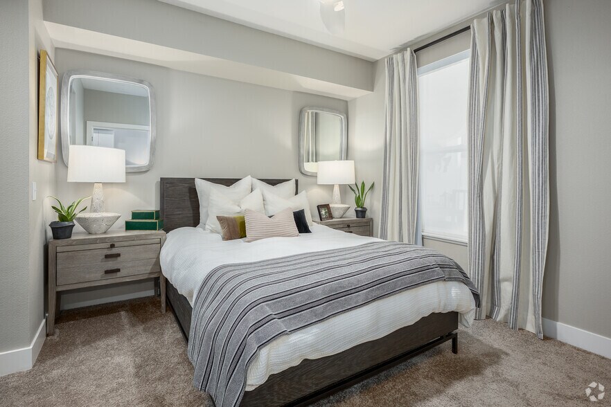 More Photos Of 3675 T St, Sacramento Apartments For Lease