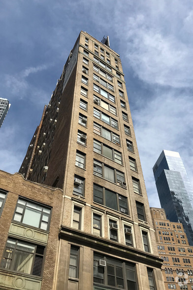 Primary Photo Of 1237-1239 Broadway, New York Office For Lease