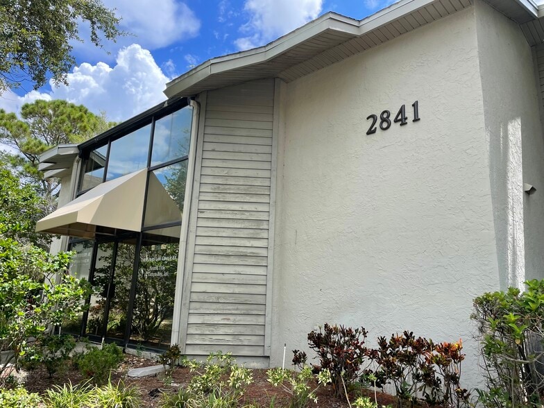 More Photos Of 2841 Executive Dr, Clearwater Office For Sale