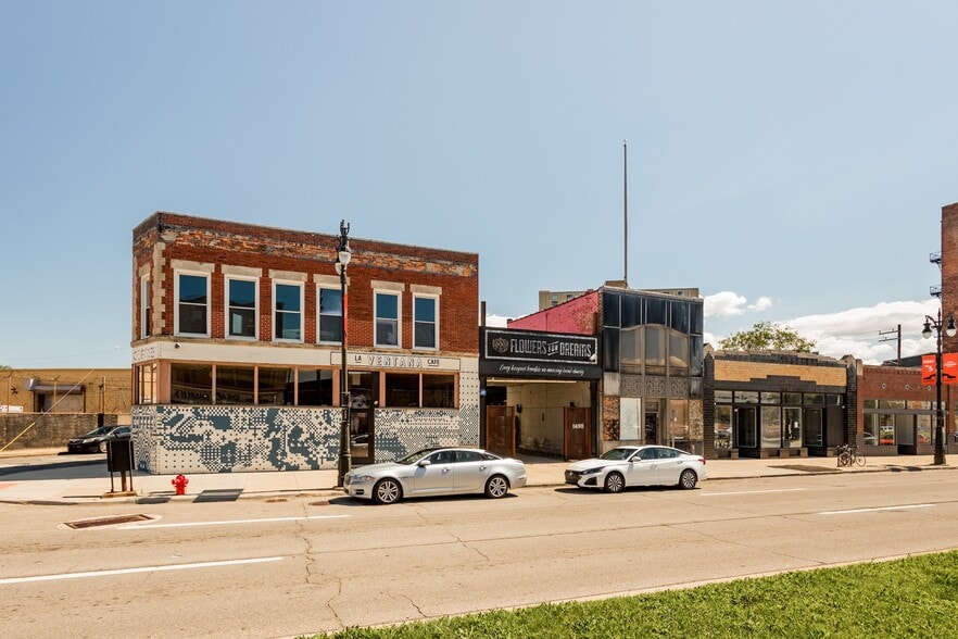 More Photos Of 1494 Gratiot Ave, Detroit Storefront Retail Residential For Sale