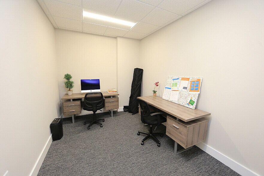 More Photos Of 1906 E Highway 54, Durham Unknown For Lease