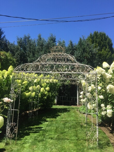 More Photos Of 508 NW 3rd Ave, Canby Religious Facility For Sale