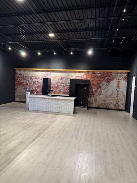 More Photos Of 4101 SW 73rd Ave, Miami Warehouse For Lease