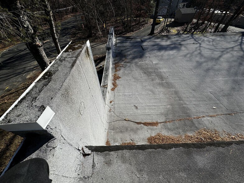 More Photos Of 579 3rd St, Atco Warehouse For Lease