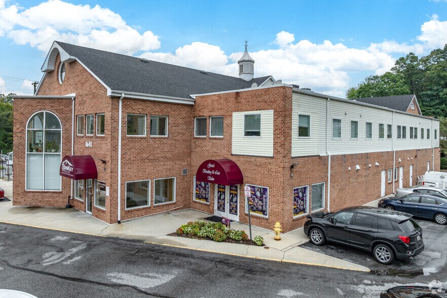 More Photos Of 1641 Crain Hwy, Crofton General Retail For Sale