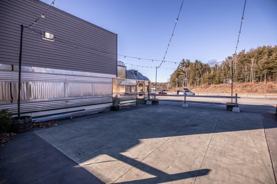 More Photos Of 1421 NH Route 119, Rindge Restaurant For Sale