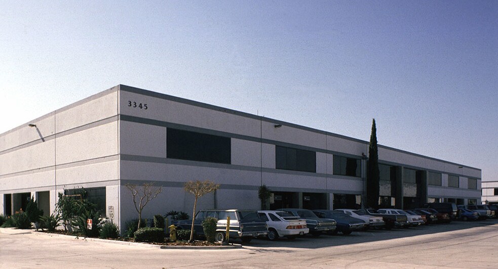 Primary Photo Of 3345 Miraloma Ave, Anaheim Warehouse For Lease